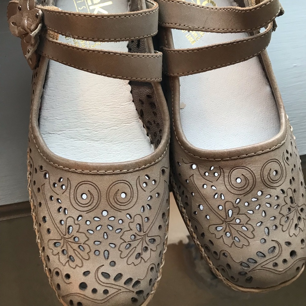 Shoes